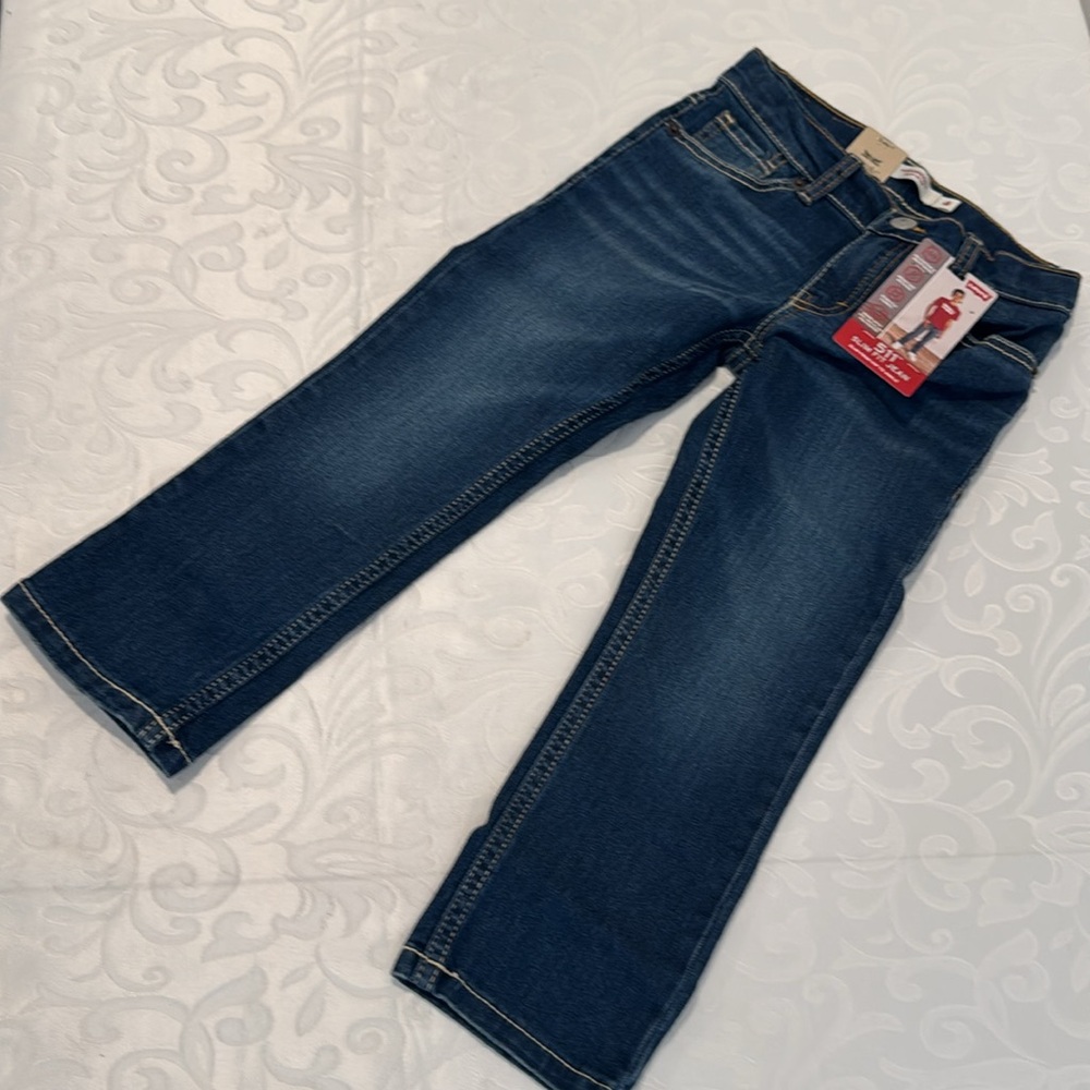 Levi’s Kids' 511 Performance Straight Leg Jeans. Size 4. - Picture 3 of 9
